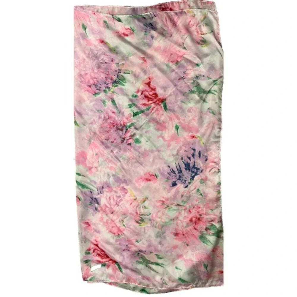 Jessica Simpson 34X70 Scarf Wrap Multi purpose‎ Floral Pastels loral